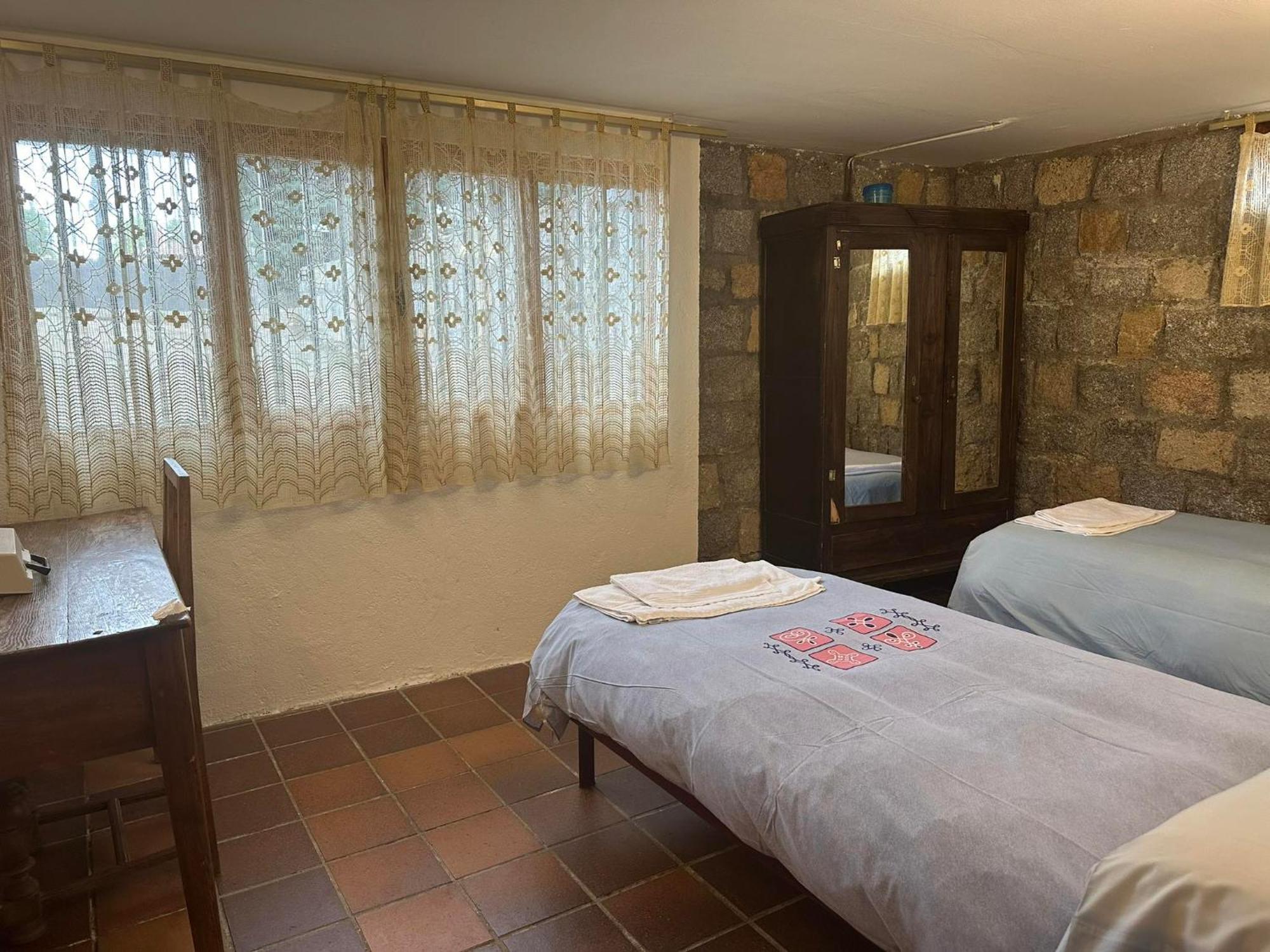 Cordel Pension La Serrada Buitenkant foto